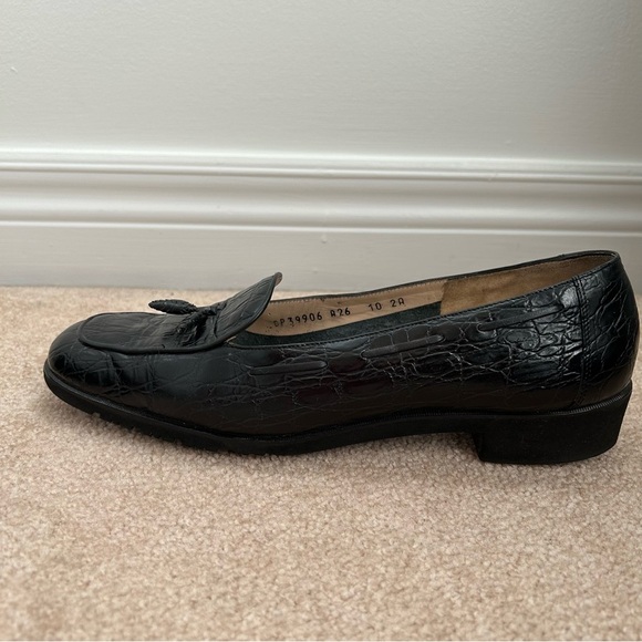 SALVATORE FERRAGAMO Crocodile Leather Loafers Size 10 Extra Narrow - Picture 5 of 15